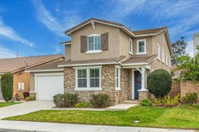 45648 Jaguar Way Photo